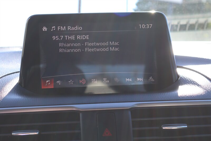 2018 Mazda Mazda3 Touring - Photo 19 - Hickory, NC 28601