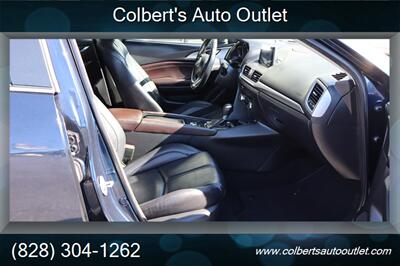2018 Mazda Mazda3 Touring - Photo 28 - Hickory, NC 28601