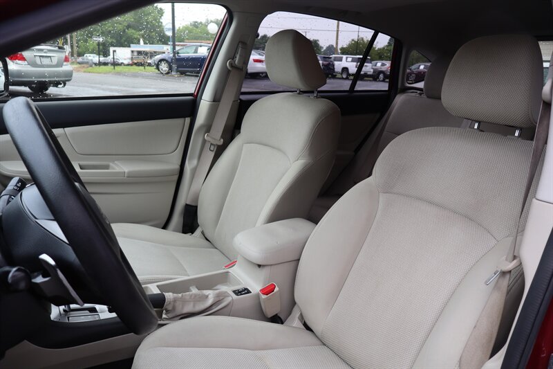 2014 Subaru XV Crosstrek 2.0i Premium - Photo 12 - Hickory, NC 28601