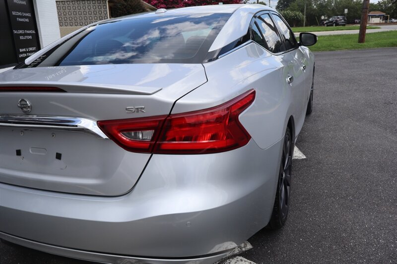 2016 Nissan Maxima 3.5 SR - Photo 9 - Hickory, NC 28601