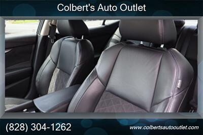 2016 Nissan Maxima 3.5 SR   - Photo 13 - Hickory, NC 28601