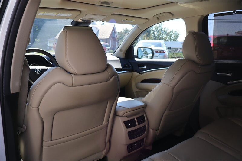 2015 Acura MDX SH-AWD w/Advance w/RES - Photo 33 - Hickory, NC 28601