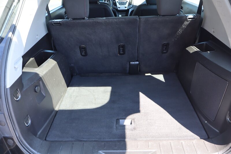 2013 Chevrolet Equinox LS - Photo 14 - Hickory, NC 28601