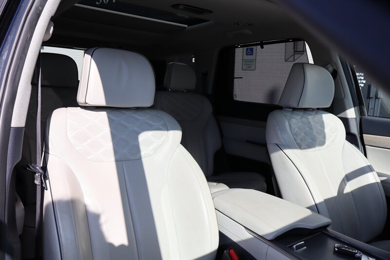 2022 Hyundai PALISADE Limited - Photo 31 - Hickory, NC 28601