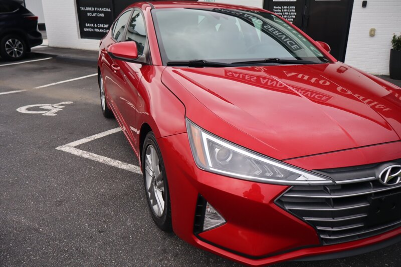 2020 Hyundai ELANTRA SEL - Photo 2 - Hickory, NC 28601