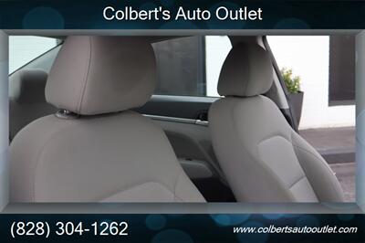 2020 Hyundai ELANTRA SEL - Photo 18 - Hickory, NC 28601