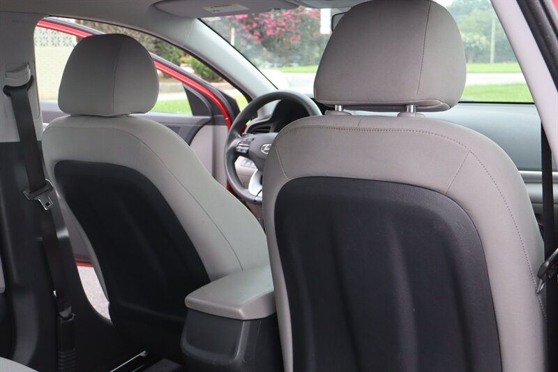 2020 Hyundai ELANTRA SEL - Photo 17 - Hickory, NC 28601