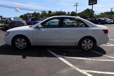 2009 Hyundai Sonata GLS 4dr Sedan 5A   - Photo 5 - Hickory, NC 28601