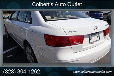 2009 Hyundai Sonata GLS 4dr Sedan 5A - Photo 6 - Hickory, NC 28601