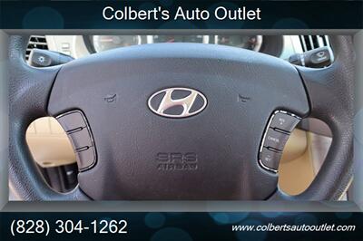 2009 Hyundai Sonata GLS 4dr Sedan 5A - Photo 20 - Hickory, NC 28601