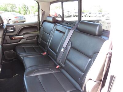 2015 GMC Sierra 1500 SLT 4x4 4dr Crew Cab 5.8 ft. SB   - Photo 17 - Hickory, NC 28601