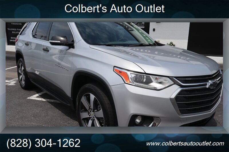2019 Chevrolet Traverse LT Leather - Photo 2 - Hickory, NC 28601