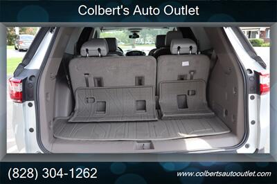 2019 Chevrolet Traverse LT Leather - Photo 14 - Hickory, NC 28601