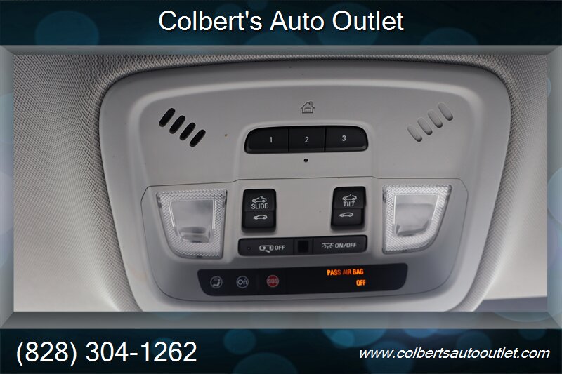 2019 Chevrolet Traverse LT Leather - Photo 34 - Hickory, NC 28601
