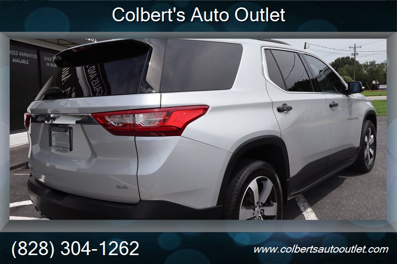 2019 Chevrolet Traverse LT Leather - Photo 6 - Hickory, NC 28601