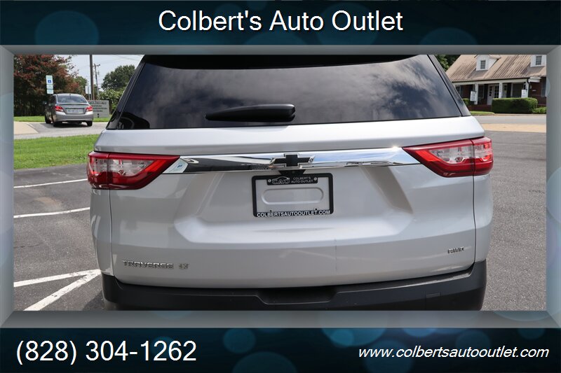 2019 Chevrolet Traverse LT Leather - Photo 13 - Hickory, NC 28601