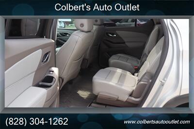 2019 Chevrolet Traverse LT Leather - Photo 27 - Hickory, NC 28601
