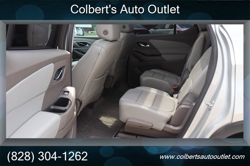 2019 Chevrolet Traverse LT Leather - Photo 27 - Hickory, NC 28601