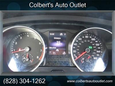 2021 Volkswagen Tiguan S 4Motion AWD 4dr SUV - Photo 22 - Hickory, NC 28601