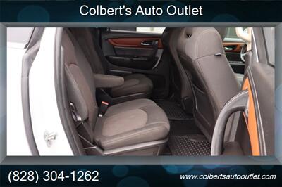 2016 Chevrolet Traverse LT   - Photo 20 - Hickory, NC 28601