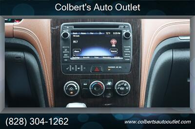 2016 Chevrolet Traverse LT   - Photo 13 - Hickory, NC 28601