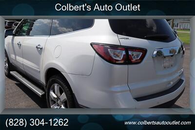 2016 Chevrolet Traverse LT   - Photo 5 - Hickory, NC 28601