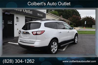 2016 Chevrolet Traverse LT   - Photo 6 - Hickory, NC 28601
