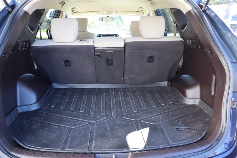 2018 Hyundai SANTA FE Sport 2.4L - Photo 12 - Hickory, NC 28601