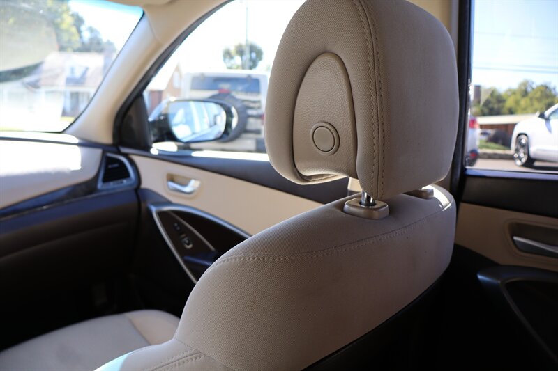 2018 Hyundai SANTA FE Sport 2.4L - Photo 35 - Hickory, NC 28601