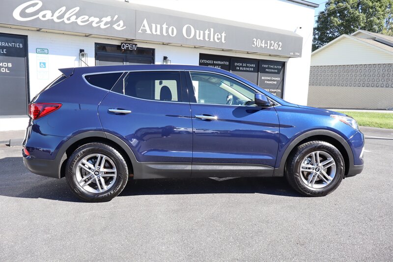 2018 Hyundai SANTA FE Sport 2.4L - Photo 6 - Hickory, NC 28601