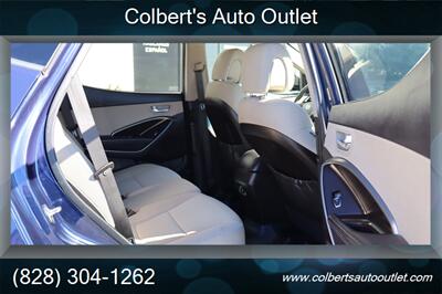 2018 Hyundai SANTA FE Sport 2.4L - Photo 19 - Hickory, NC 28601