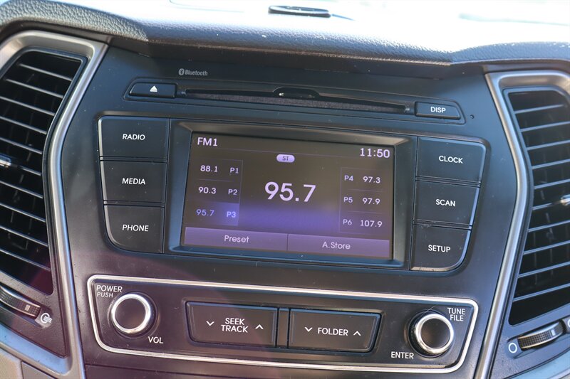 2018 Hyundai SANTA FE Sport 2.4L - Photo 38 - Hickory, NC 28601