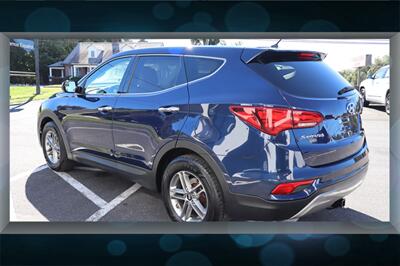 2018 Hyundai SANTA FE Sport 2.4L - Photo 4 - Hickory, NC 28601