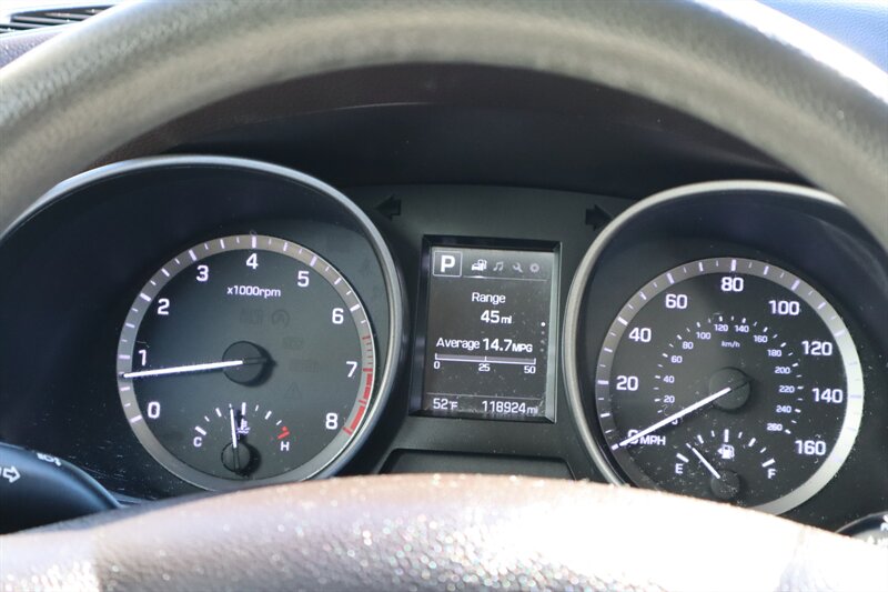 2018 Hyundai SANTA FE Sport 2.4L - Photo 27 - Hickory, NC 28601