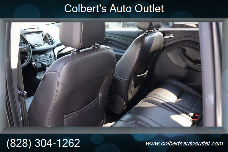 2017 Ford Escape Titanium 4dr SUV - Photo 13 - Hickory, NC 28601