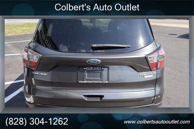 2017 Ford Escape Titanium 4dr SUV - Photo 37 - Hickory, NC 28601