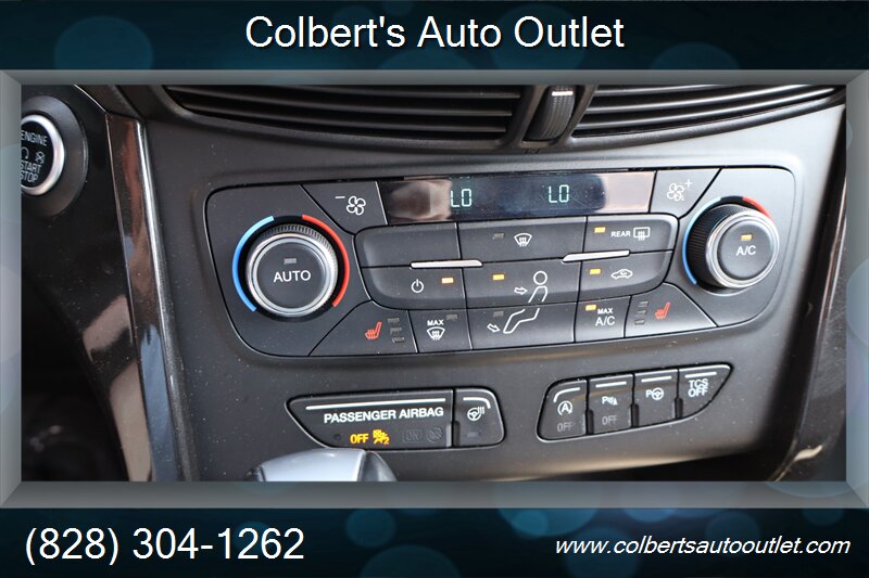 2017 Ford Escape Titanium 4dr SUV - Photo 58 - Hickory, NC 28601