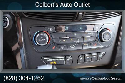 2017 Ford Escape Titanium 4dr SUV - Photo 27 - Hickory, NC 28601