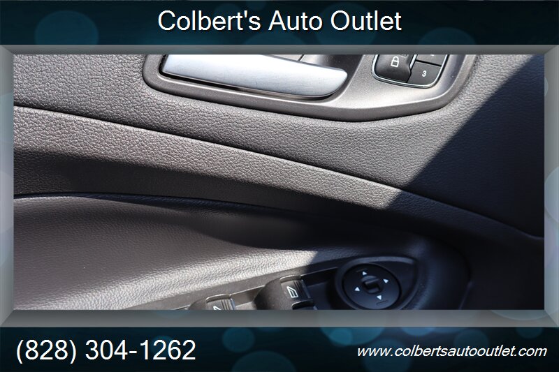 2017 Ford Escape Titanium 4dr SUV - Photo 52 - Hickory, NC 28601
