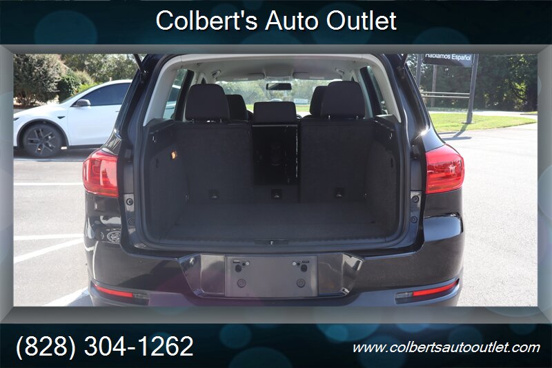 2018 Volkswagen Tiguan Limited 2.0T 4Motion - Photo 10 - Hickory, NC 28601