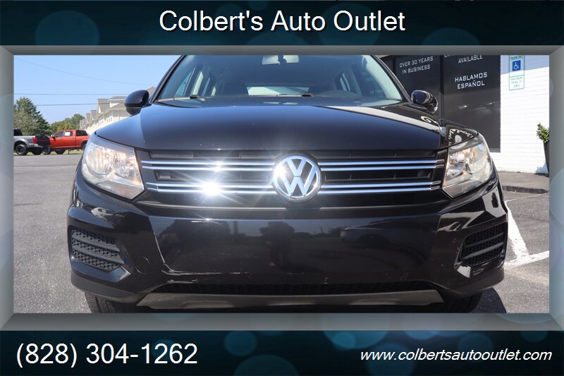 2018 Volkswagen Tiguan Limited 2.0T 4Motion - Photo 8 - Hickory, NC 28601