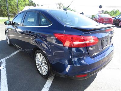 2017 Ford Focus Titanium 4dr Sedan   - Photo 6 - Hickory, NC 28601