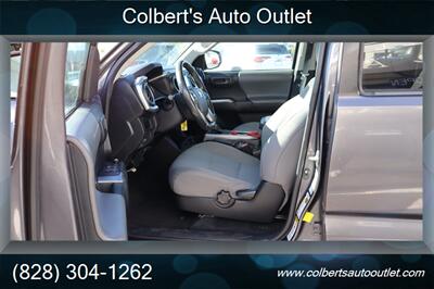 2016 Toyota Tacoma SR5 V6   - Photo 14 - Hickory, NC 28601