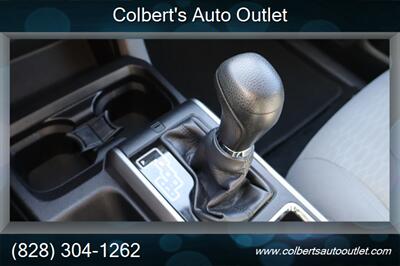 2016 Toyota Tacoma SR5 V6   - Photo 31 - Hickory, NC 28601