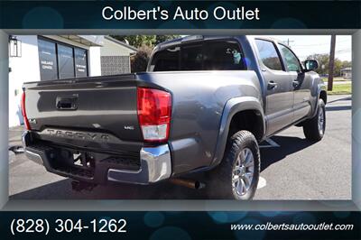2016 Toyota Tacoma SR5 V6   - Photo 5 - Hickory, NC 28601