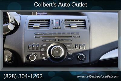 2013 Mazda Mazda3 i Touring - Photo 26 - Hickory, NC 28601