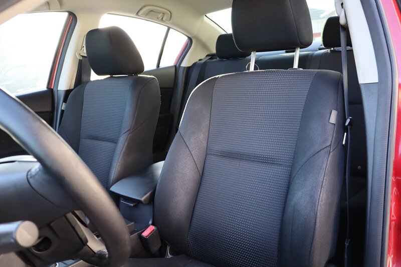 2013 Mazda Mazda3 i Touring - Photo 15 - Hickory, NC 28601