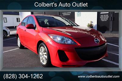 2013 Mazda Mazda3 i Touring - Photo 2 - Hickory, NC 28601