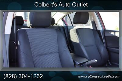 2013 Mazda Mazda3 i Touring - Photo 17 - Hickory, NC 28601