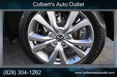 2021 Mazda CX-30 Premium - Photo 6 - Hickory, NC 28601
